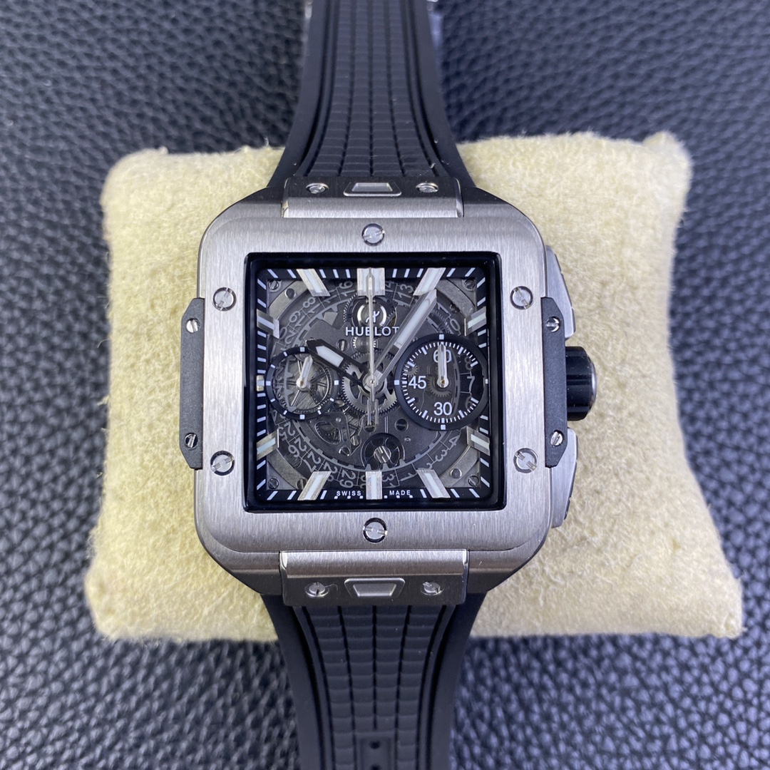 Hublot Square Bang 821.OM.0180.RX 42 mm