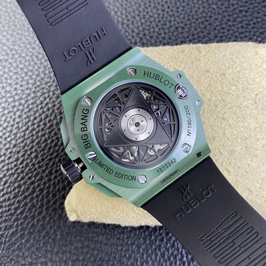 Hublot Big Bang 418.FX.8007.RX.MXM21 45MM