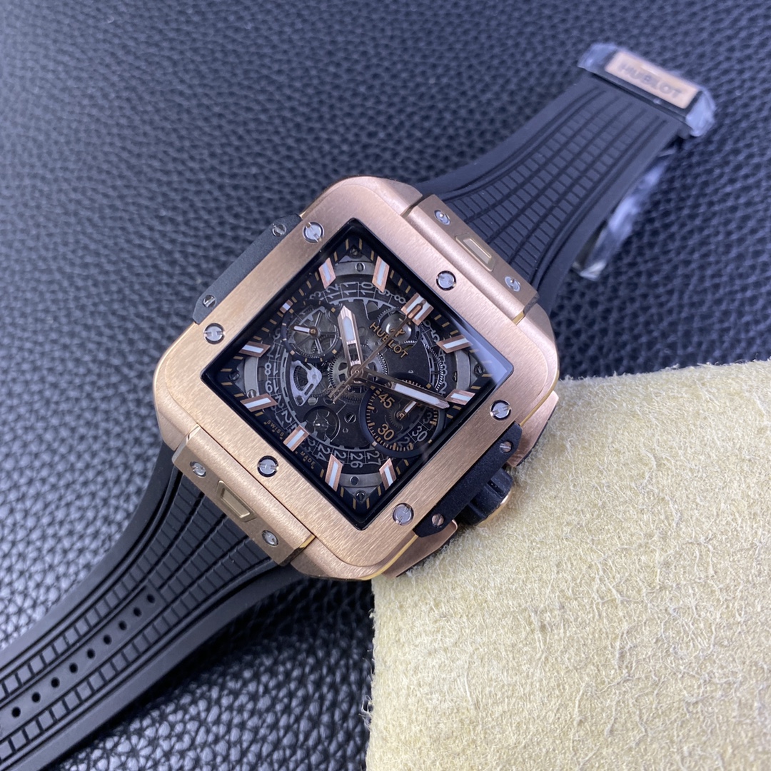 Hublot Square Bang 821.OM.0180.RX 44 mm