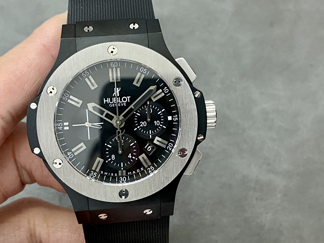 Hublot Big Bang 301.CK.1140.RX 44mm Mens