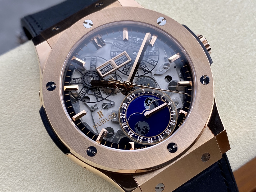 Hublot Classic Fusion 547.OX.0180.LR 42 mm Mens