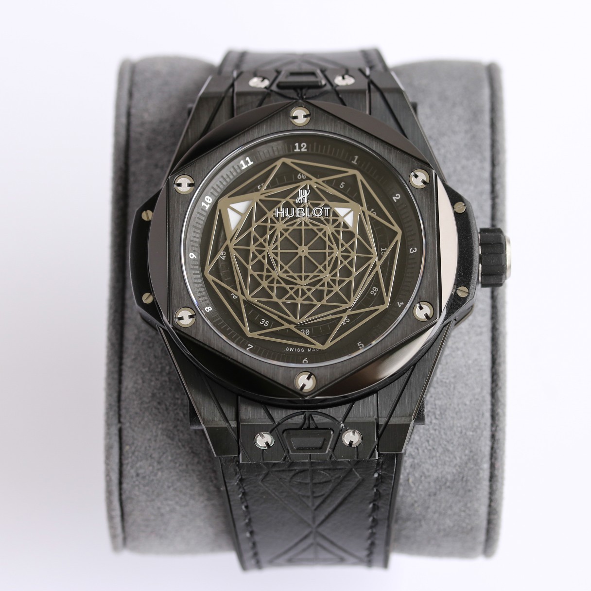 Hublot Big Bang 415.NX.1112.VR.MXM16 44mm