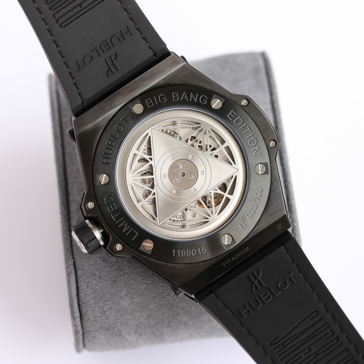 Hublot Big Bang 415.NX.1112.VR.MXM16 44mm