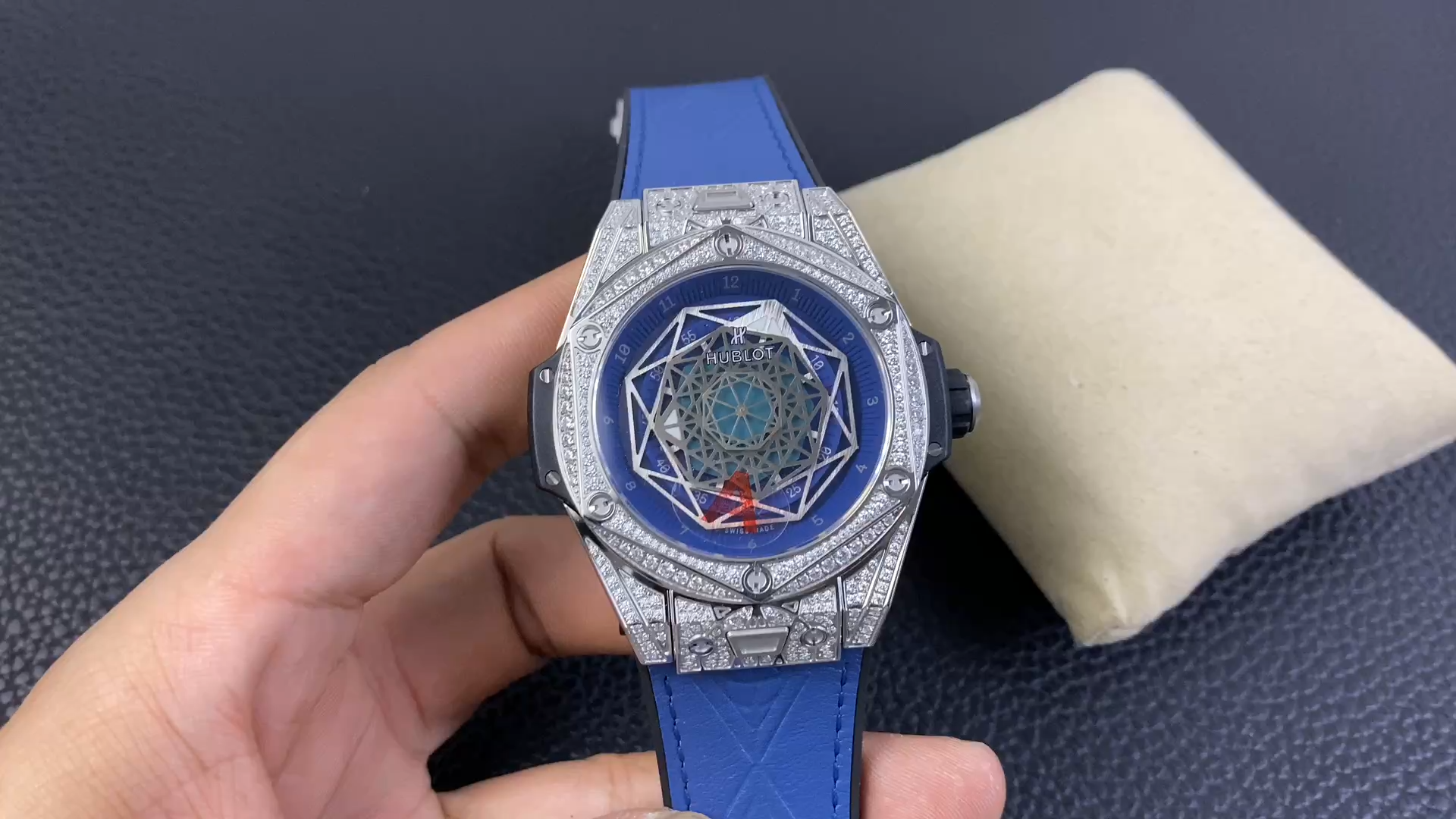Hublot Big Bang Sang Bleu Titanium 415.NX.7179.VR.1704.MXM18 45mm