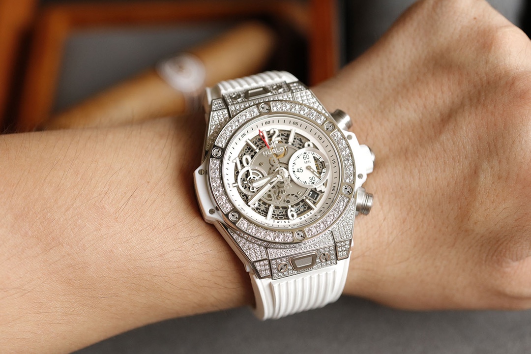 Hublot Big Bang Unico 441.NE.2011.RW.1104 42mm