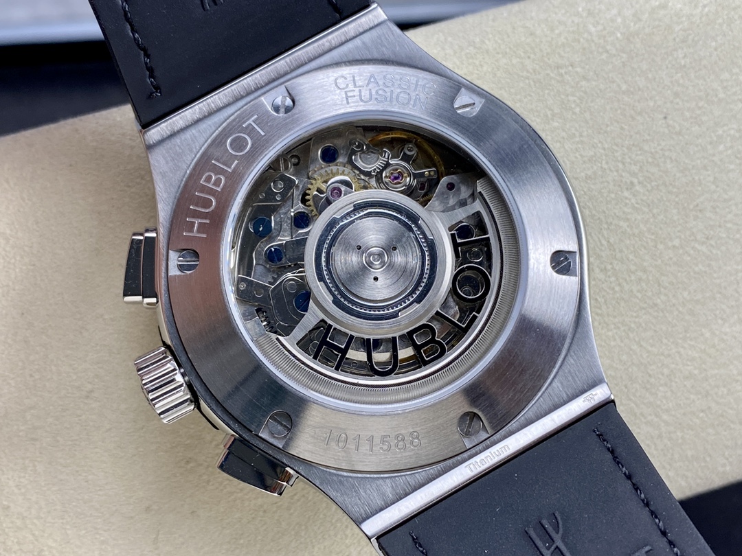 Hublot Classic Fusion 525.NX.0170.LR 45mm