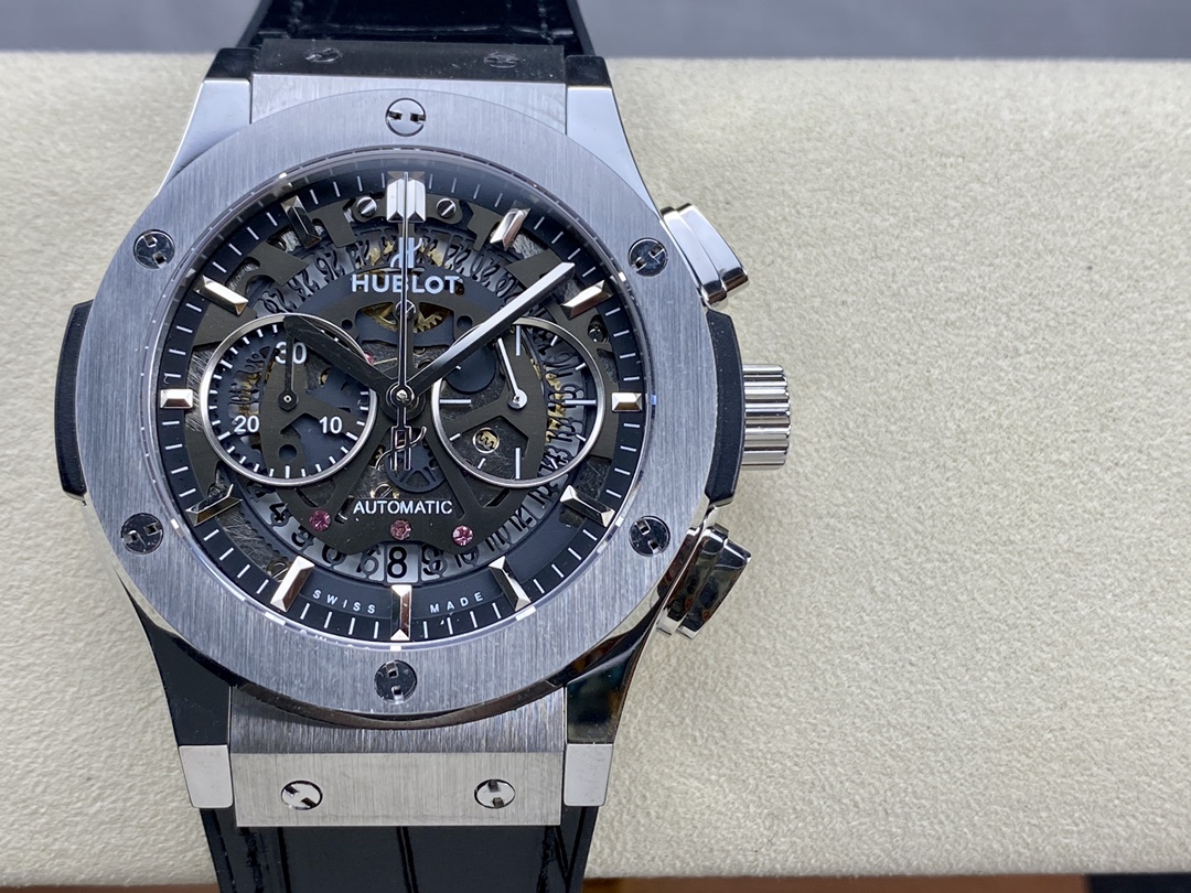 Hublot Classic Fusion 525.NX.0170.LR 45mm