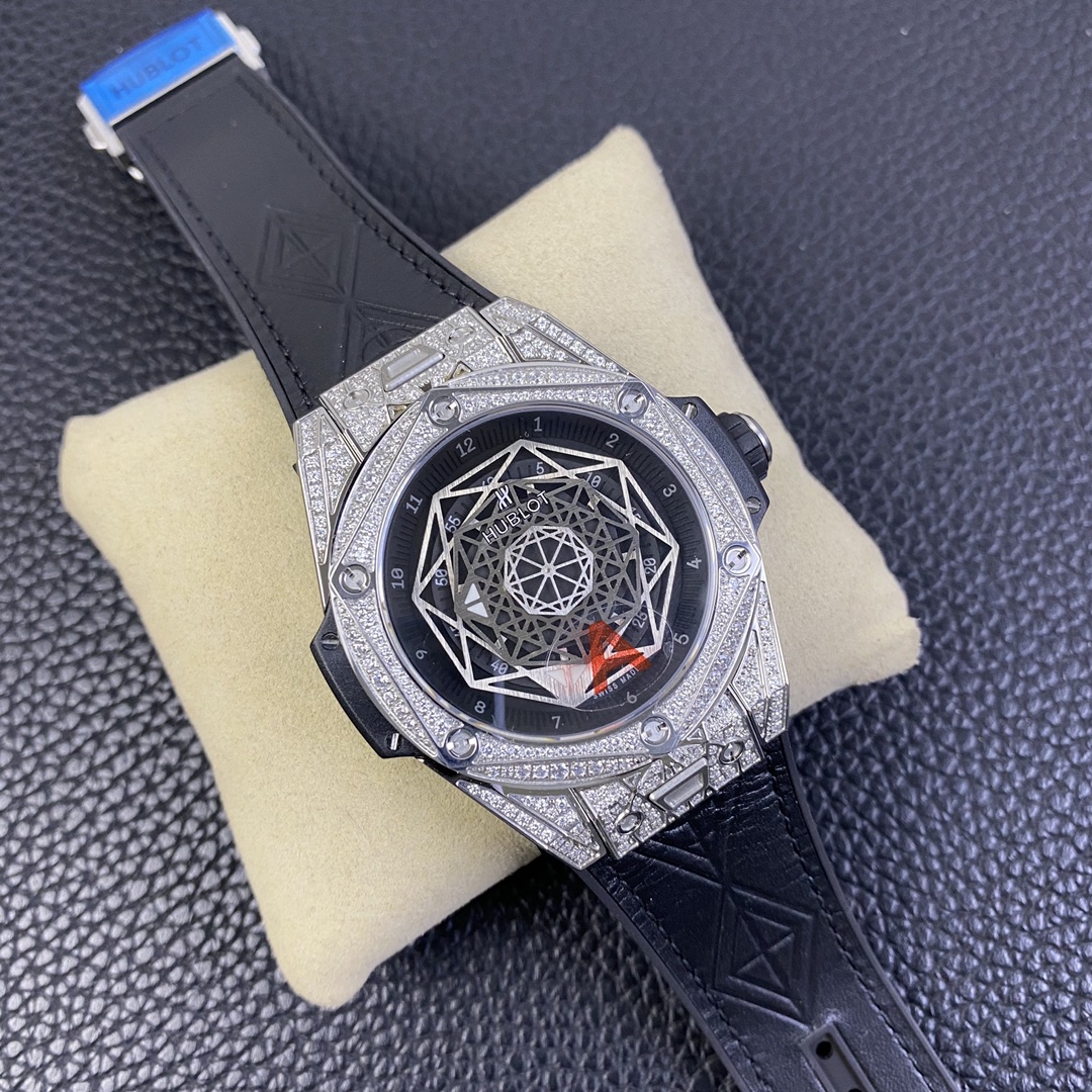 Hublot Big Bang 465.SS.1117.VR.1704.MXM18 45mm