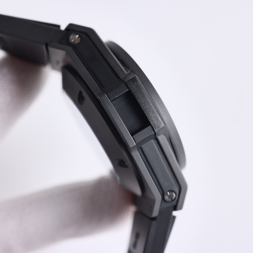 Hublot 441.CI.1170.RX Big Bang Unico Black Magic 42mm Men's