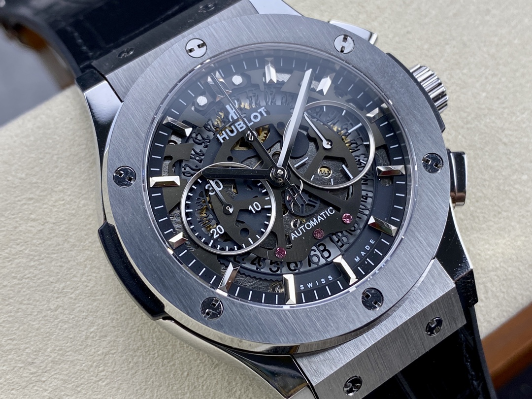 Hublot Classic Fusion 525.NX.0170.LR 45mm