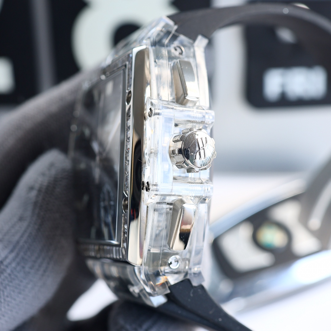 Hublot Spirit of Big Bang Sapphire 641.JX.0120.RT 42mm