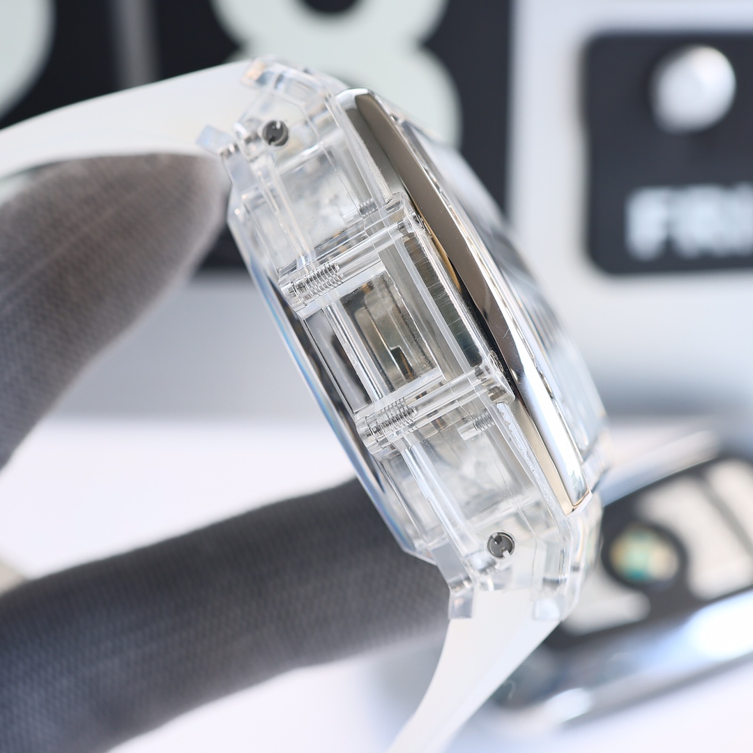 Hublot Spirit of Big Bang Sapphire 641.JX.0120.RT 42mm