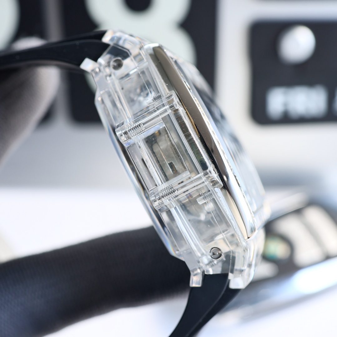 Hublot Spirit of Big Bang Sapphire 641.JX.0120.RT 42mm