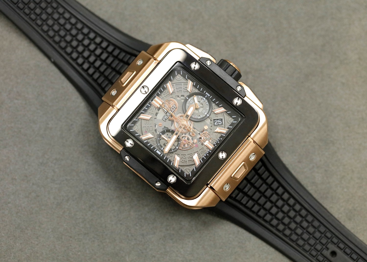 Hublot Square Bang Unico All Black 821.CI.0170.RX 42mm