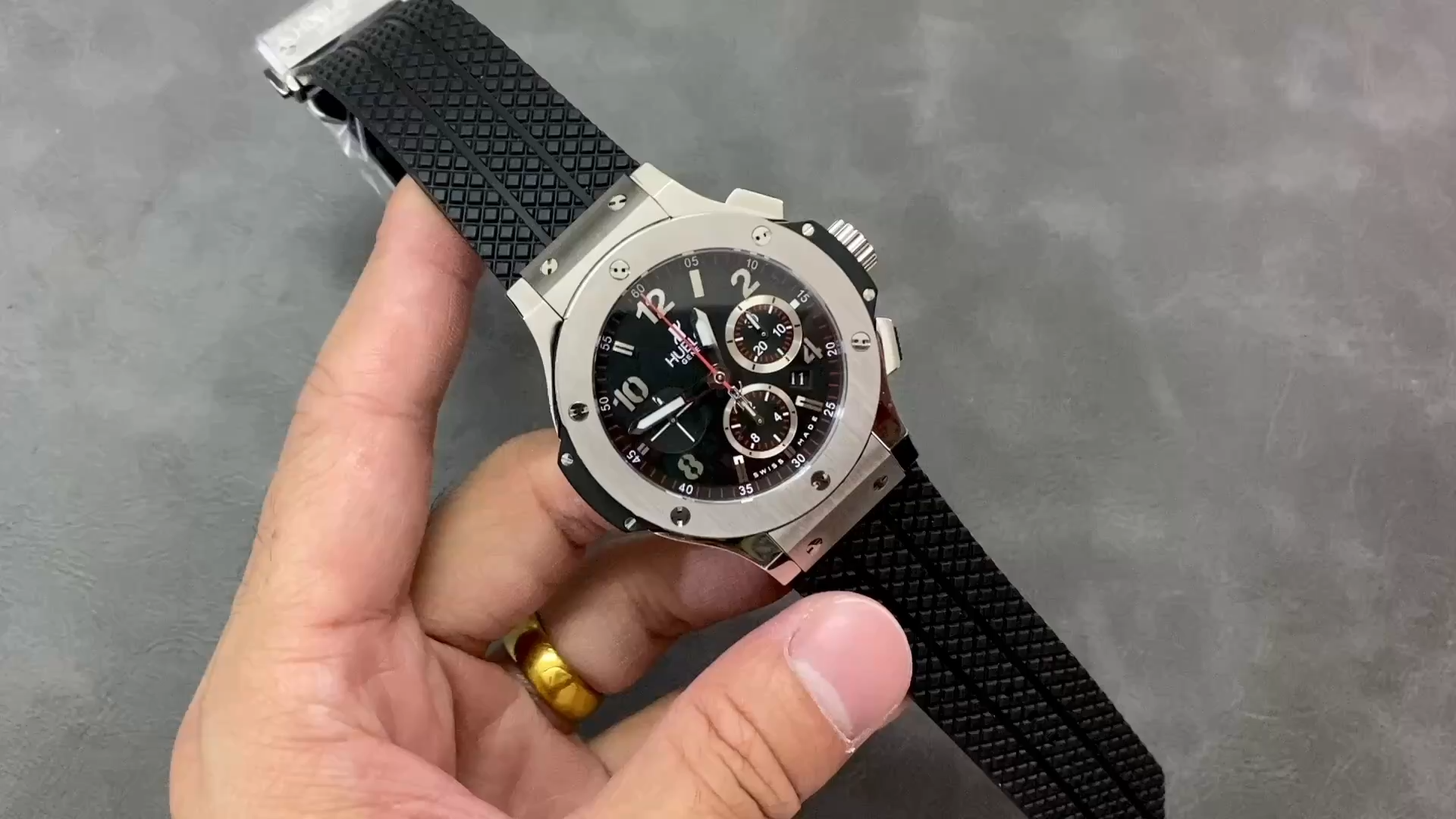 Hublot Big Bang 301.SB.131.RX 44mm Mens