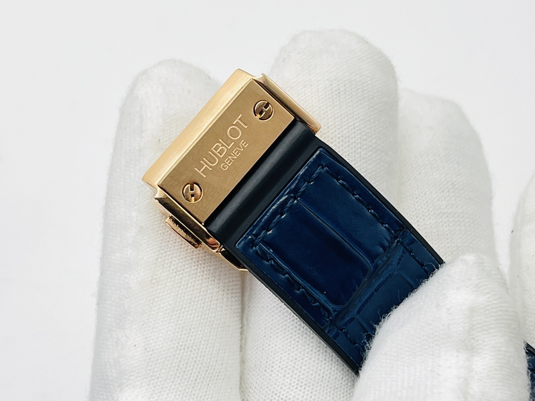 Hublot Classic Fusion King Gold 565.OX.7180.RX.1204 42mm