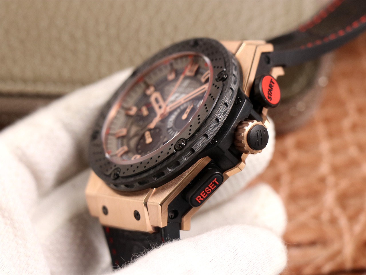 Hublot King Power 703.OM.6912.HR.FMC12 48mm