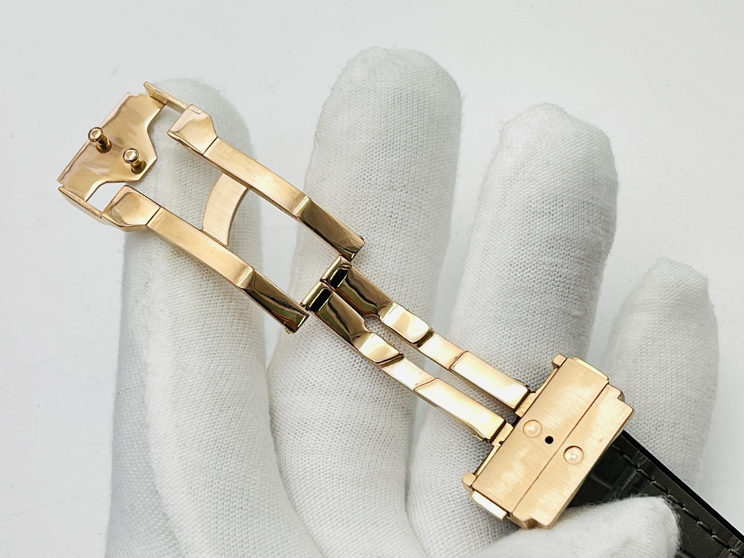 Hublot Classic Fusion 542.OX.1181.LR.1704 42mm