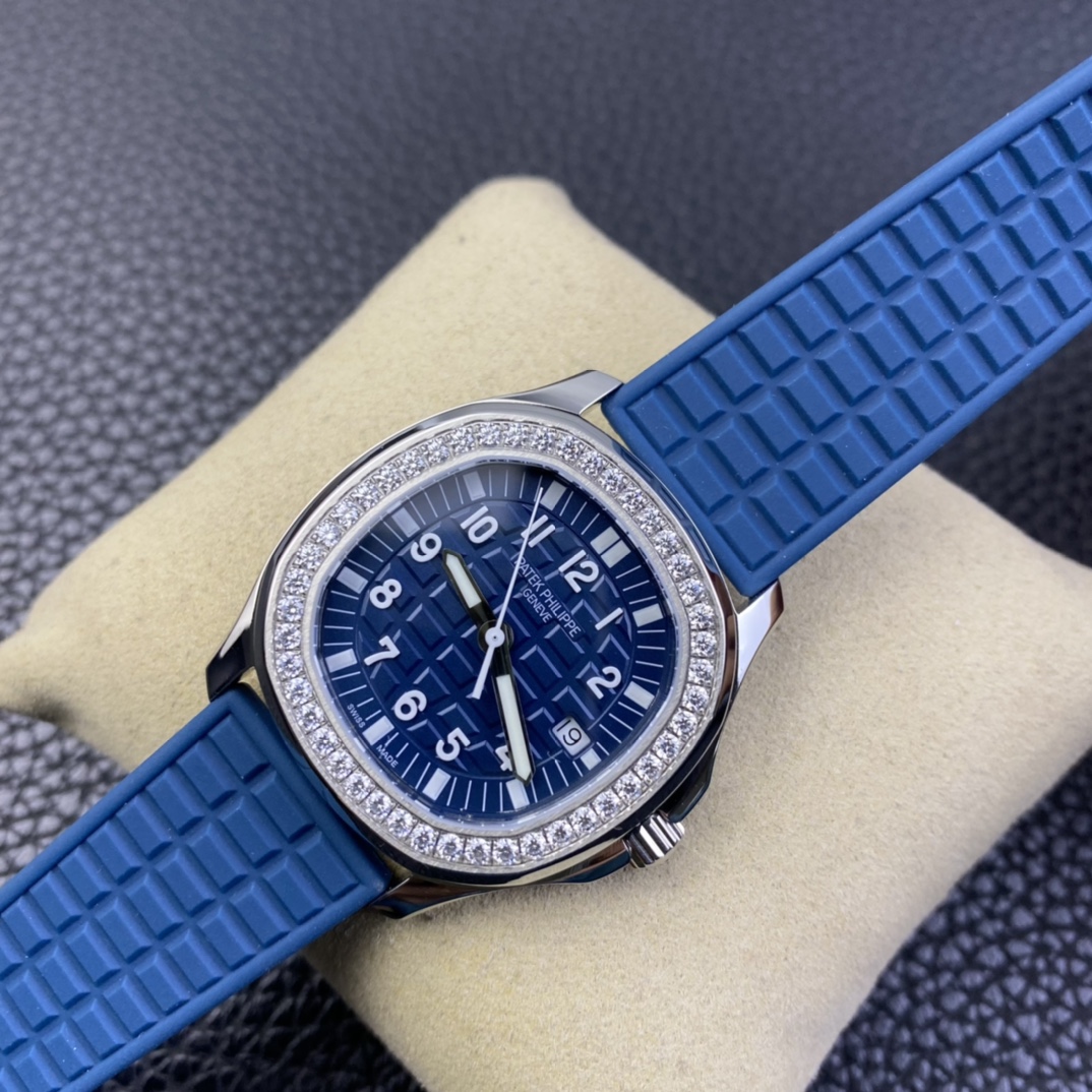 Replica Patek Philippe Aquanaut Blue 5067A 022 Watch For Sale