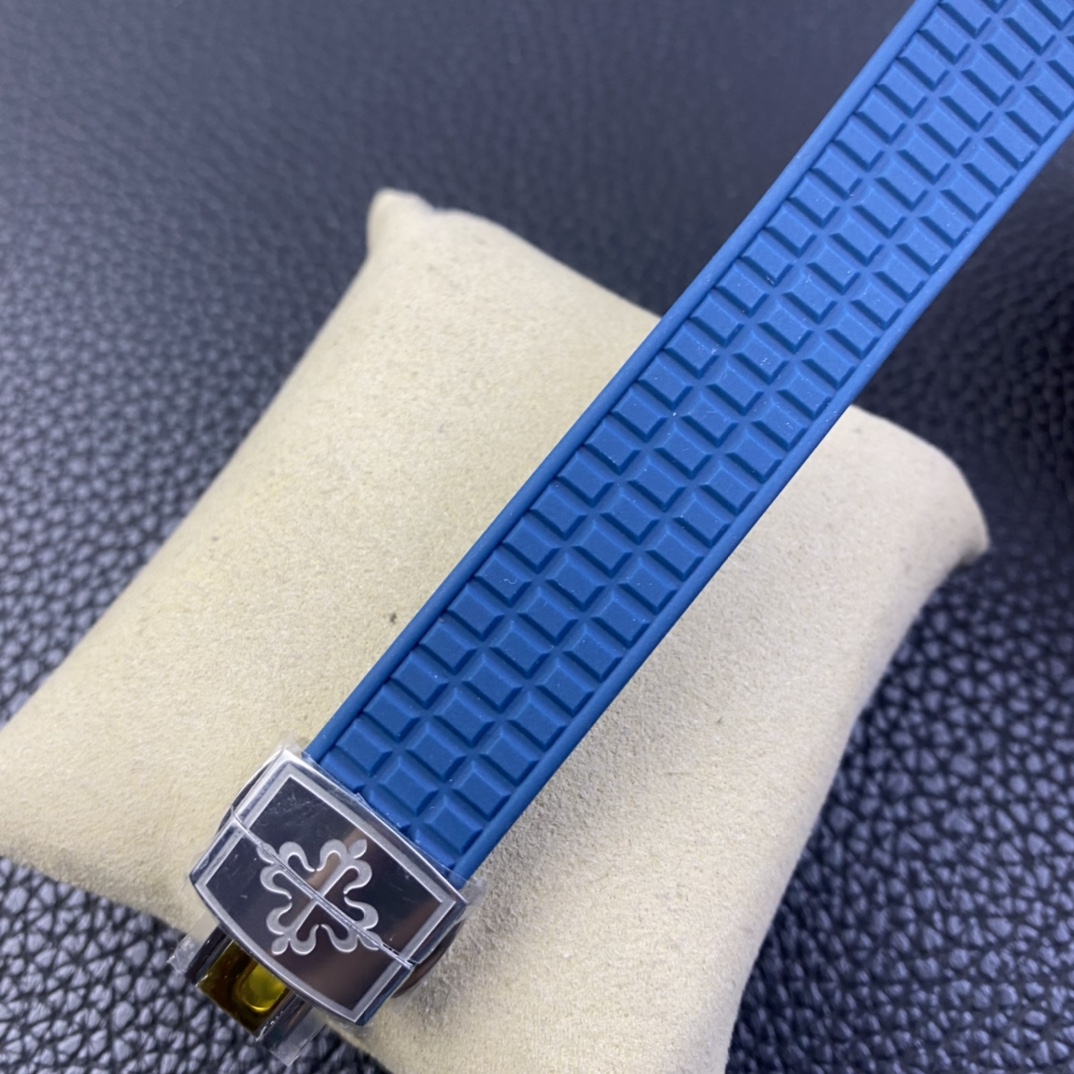 Replica Patek Philippe Aquanaut Blue 5067A 022 Watch For Sale