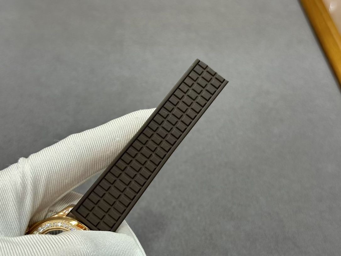 Replica Patek Philippe Aquanaut 5068R 001 Watch For Sale