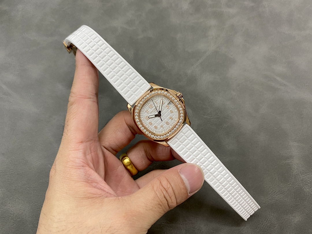 Replica Patek Philippe Aquanaut Rose Gold White Dial 5068R 010 36mm Lady Watch