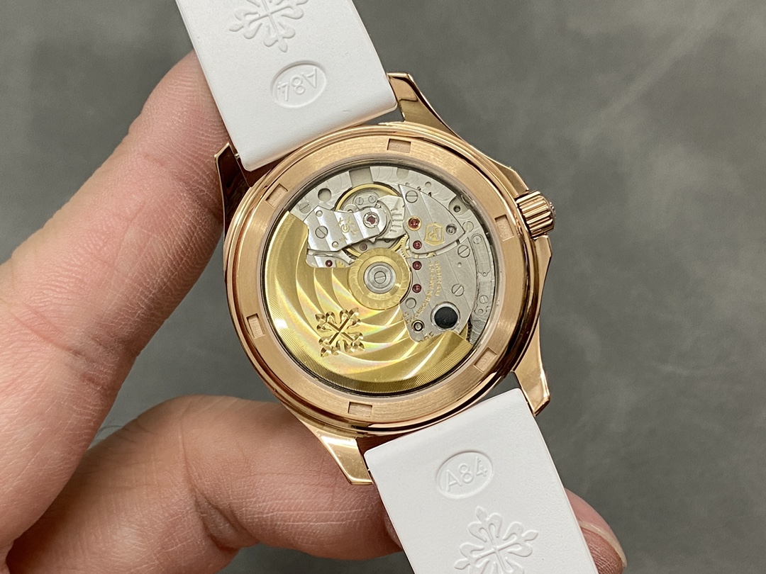 Replica Patek Philippe Aquanaut Rose Gold White Dial 5068R 010 36mm Lady Watch