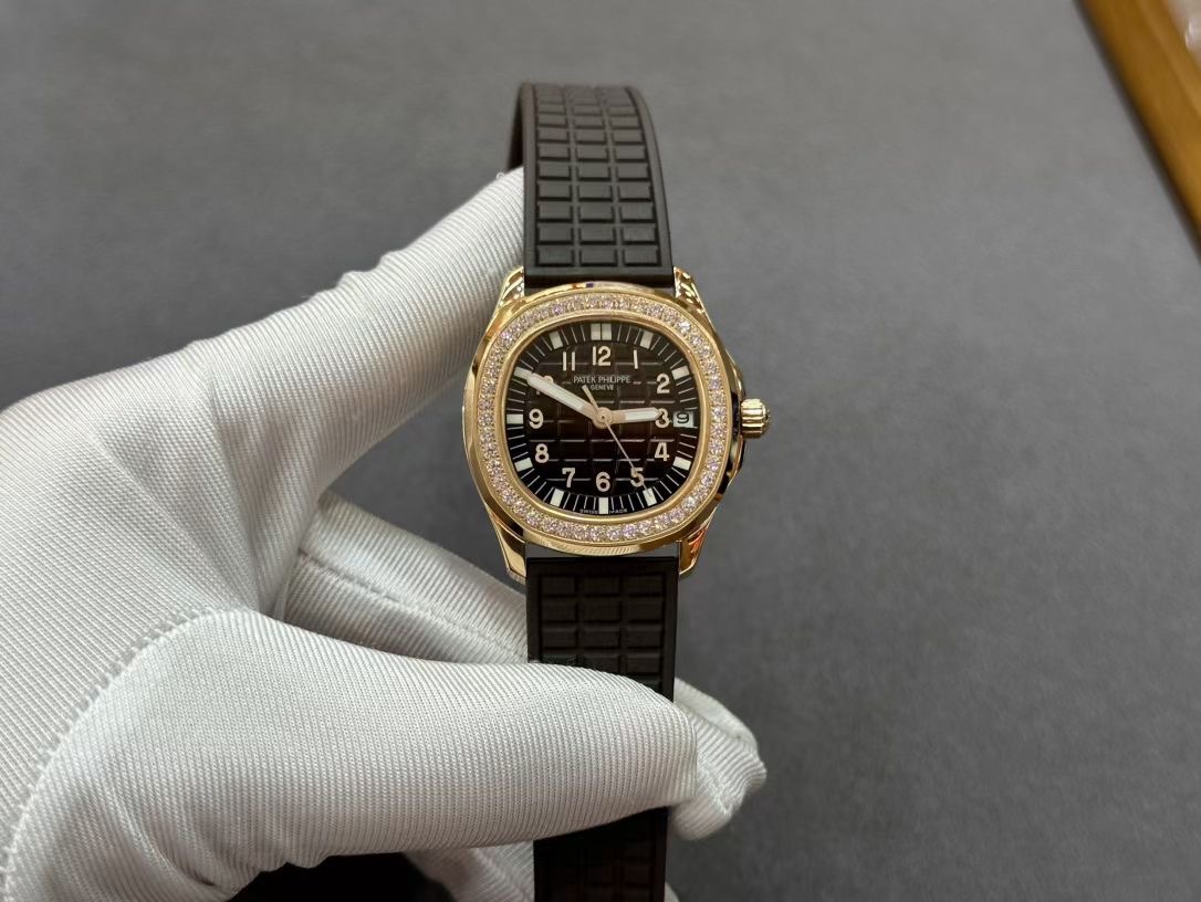Replica Patek Philippe Aquanaut 5068R 001 Watch For Sale