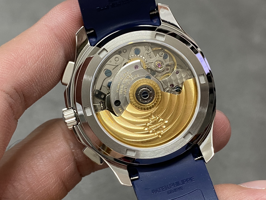 Replica Patek Philippe Aquanaut Blue 5968A 001 42mm Mens Watch