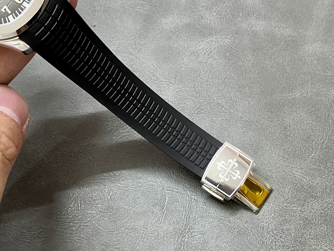 Replica Patek Philippe Aquanaut 5167A 001 40mm Mens Watch