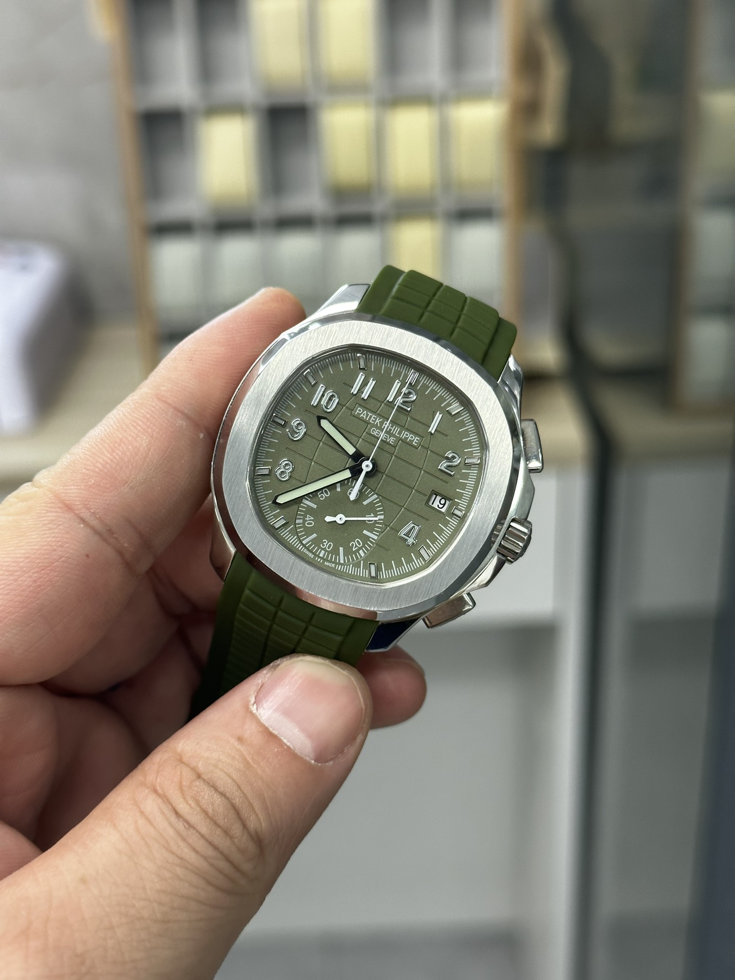 Replica Patek Philippe Aquanaut 5968A 010 42mm Mens Watch