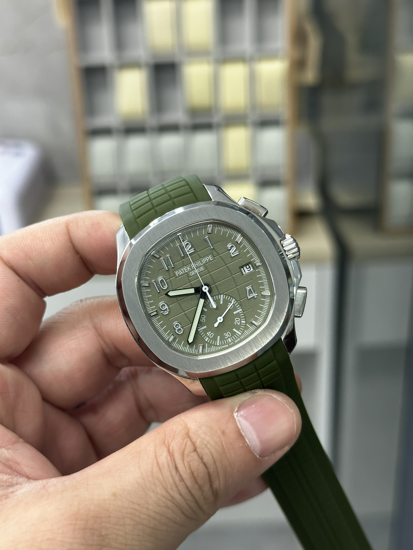 Replica Patek Philippe Aquanaut 5968A 010 42mm Mens Watch