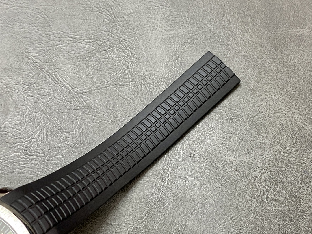 Replica Patek Philippe Aquanaut 5167A 001 40mm Mens Watch