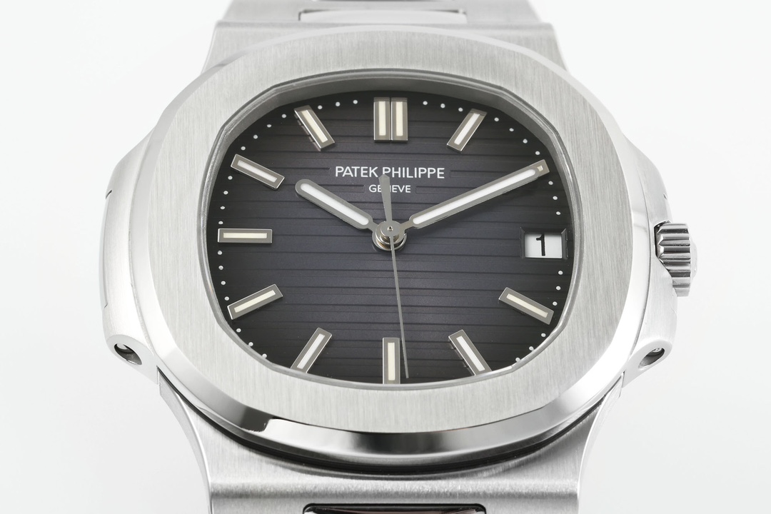 Replica Patek Philippe Nautilus 5711 1A Black Dial 40mm Mens Watch