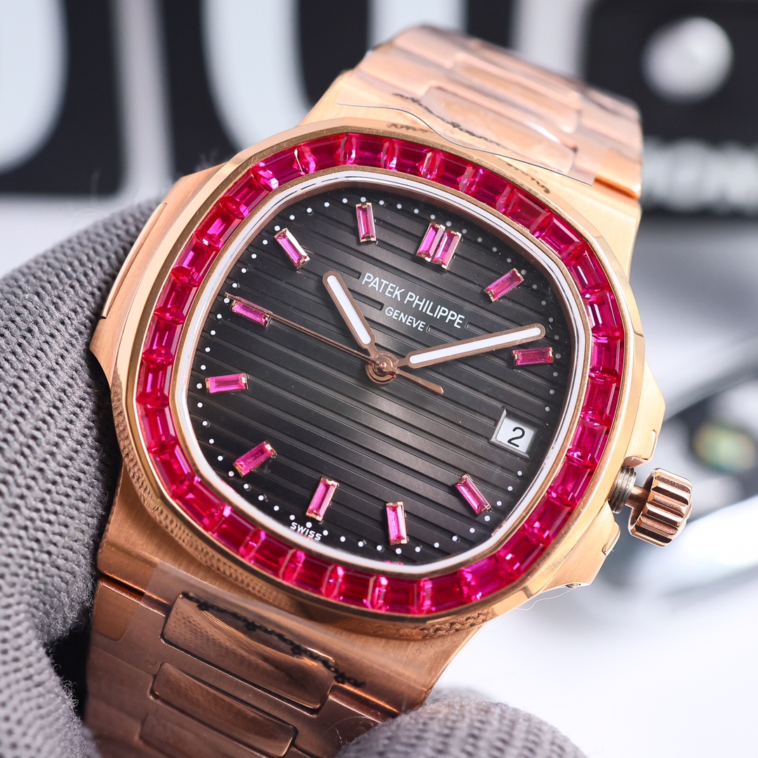 Replica Patek Philippe Nautilus 5723 112R 001 40mm Mens Watch