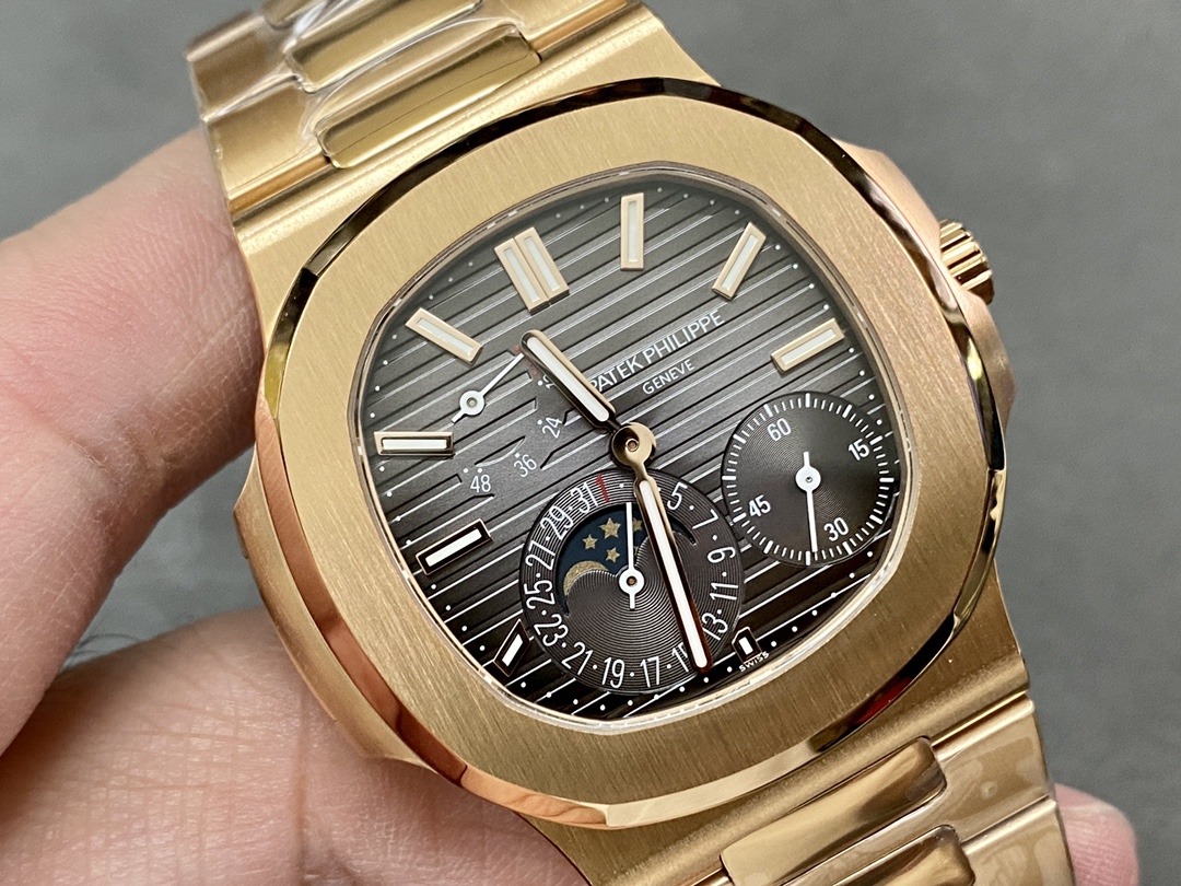 Replica Patek Philippe Nautilus 5712 1R 001 40mm Mens Watch