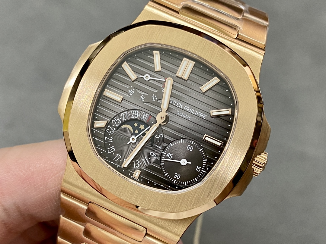 Replica Patek Philippe Nautilus 5712 1R 001 40mm Mens Watch
