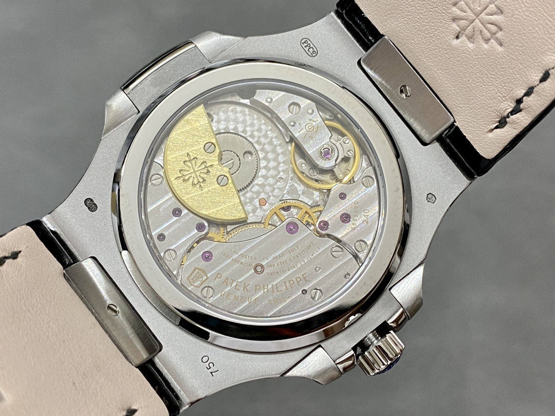 Replica Patek Philippe Nautilus 5712G 001 40mm Mens Watch