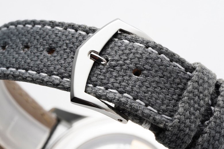 Replica Patek Philippe Limited Edition Calatrava 40mm 6007A 001 Blue Dial Mens Watch