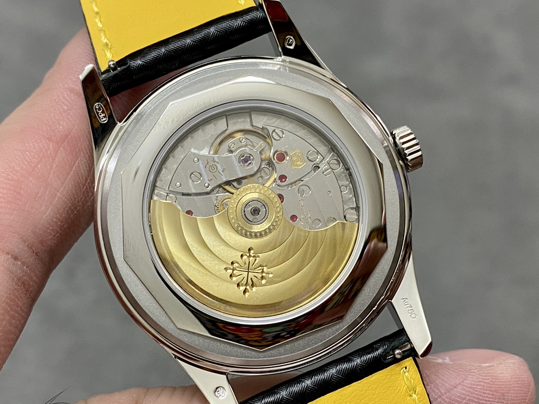 Replica Patek Philippe Calatrava 6007G 001 40MM Mens Watch