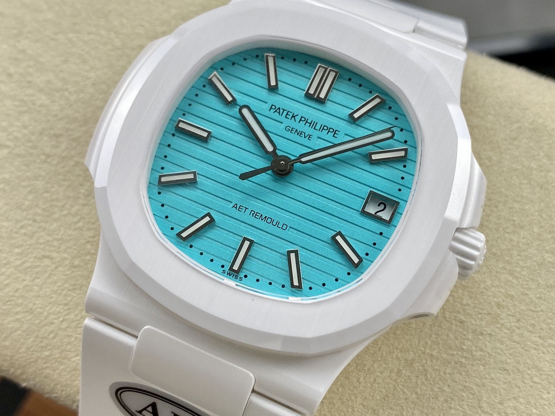 Patek Philippe Nautilus Blue 5711 40MM Watch