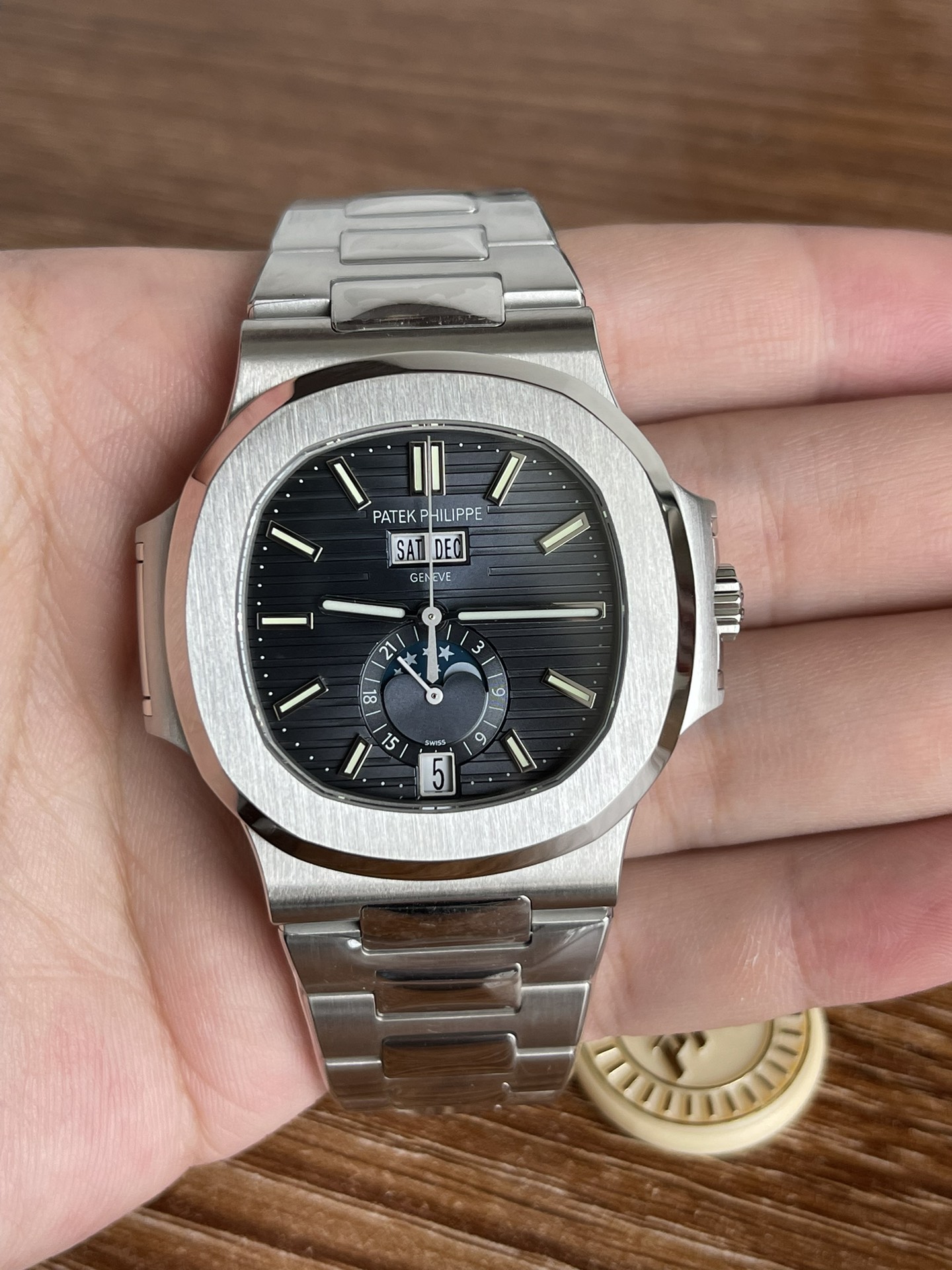 Patek Philippe Nautilus Annual Calendar 5726 1A 001