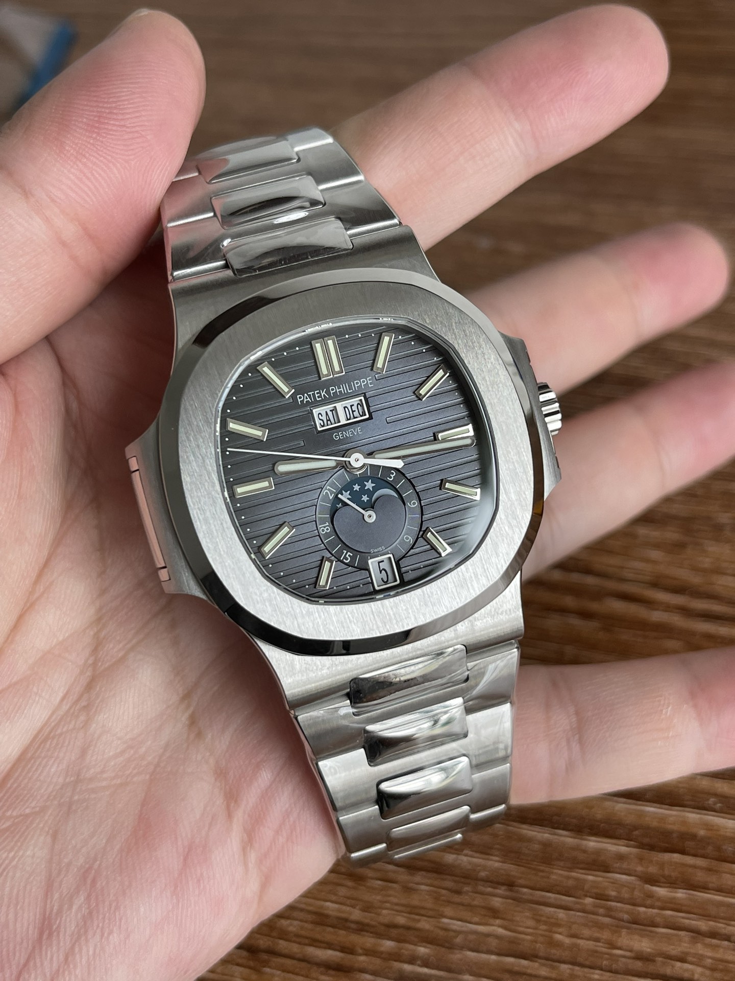Patek Philippe Nautilus Annual Calendar 5726 1A 001