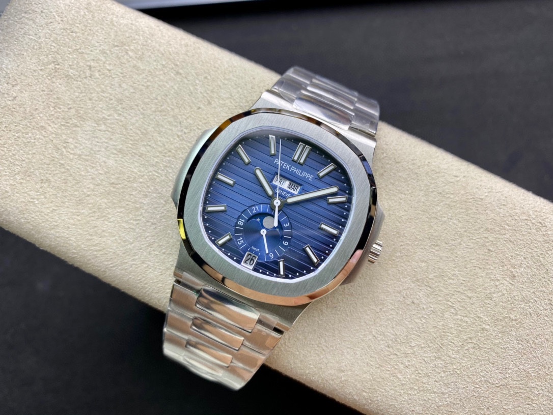 Patek Philippe Nautilus 5726 1A 001 40.5mm Stainless Steel Blue Dial Watch