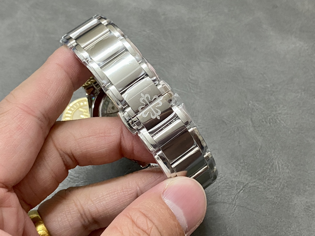 Patek Philippe Twenty~4 Automatic Steel & Black Dial 7300 1200A 010