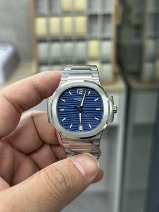 Patek Philippe Ladies Nautilus Blue Dial and Grey Dial 7118 1A 001 35.2mm