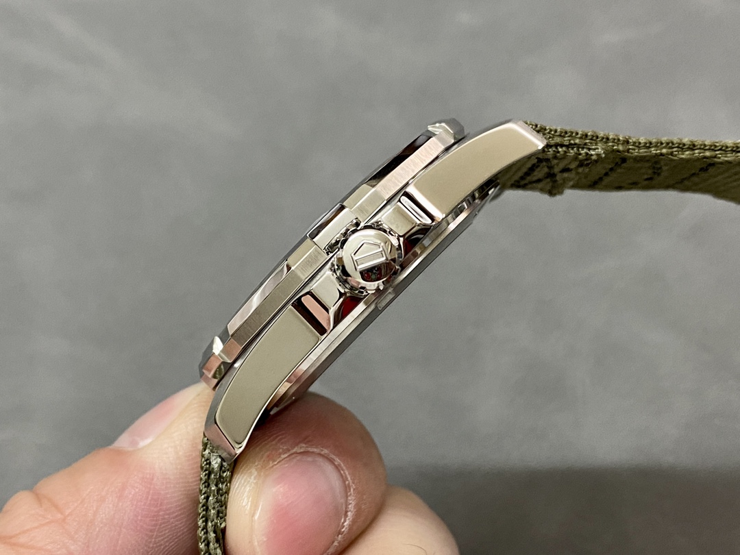 Tag Heuer Aquaracer Grey Dial Men's Watch WAY101L.FC8222 Quartz 43mm