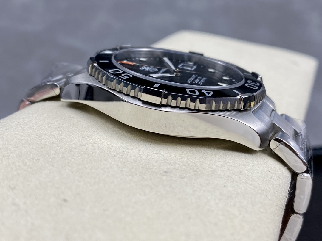 Tag Heuer Aquaracer Automatic Calibre 5 WAN2110.BA0822 Replica Watch