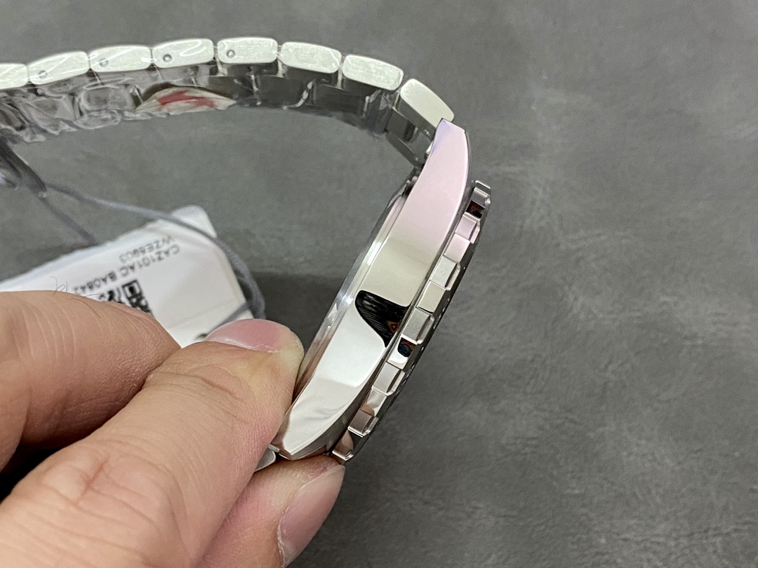 Tag Heuer Formula 1 Chronograph Quartz Black Dial CAZ101AC.BA0842