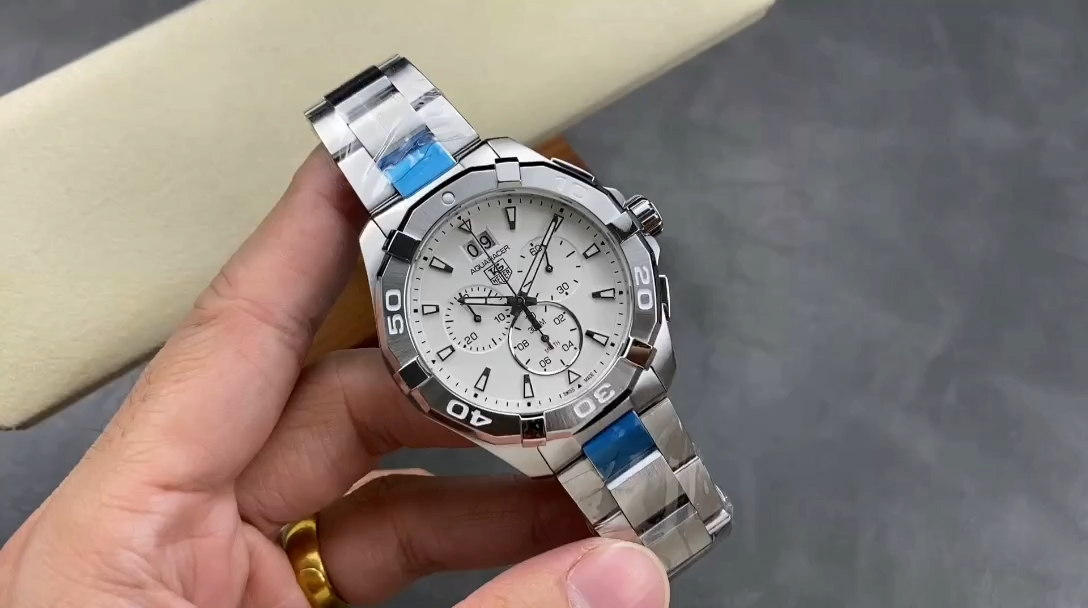 Tag Heuer Aquaracer Chronograph Quartz CAY1111.BA0927 43mm